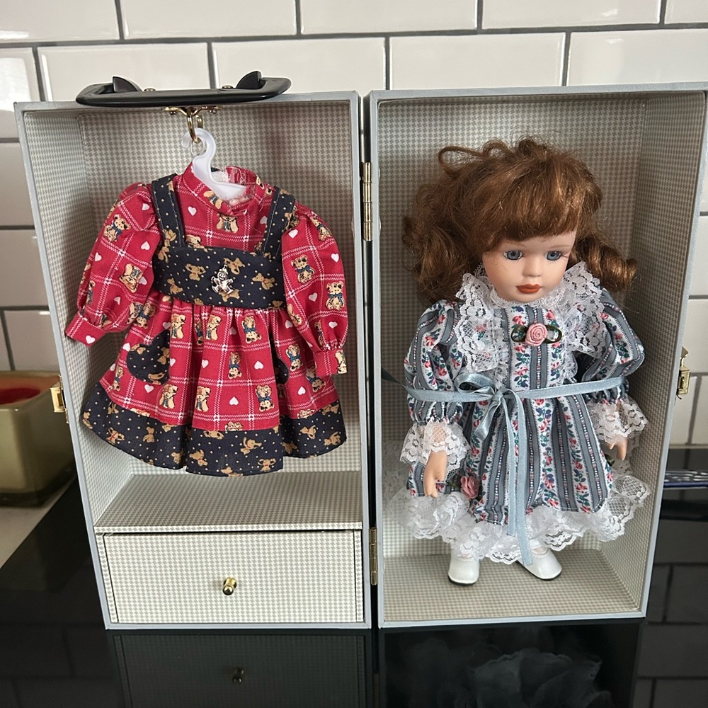 Lasting Impressions, Companion Collection 12” Porcelain Doll